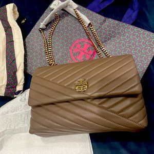 Tory Burch Kira Chevron Convertible Shoulder Bag **Classic Taupe